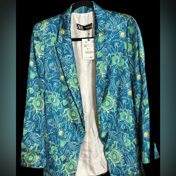 Zara Brand New Blazer - Picture 1 of 3